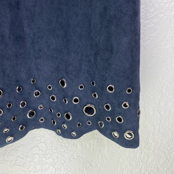 NWT Sugar + Lips Navy Faux Suede Dress Pewter Grommet Hem Fit & Flair Size Small - Picture 9 of 16